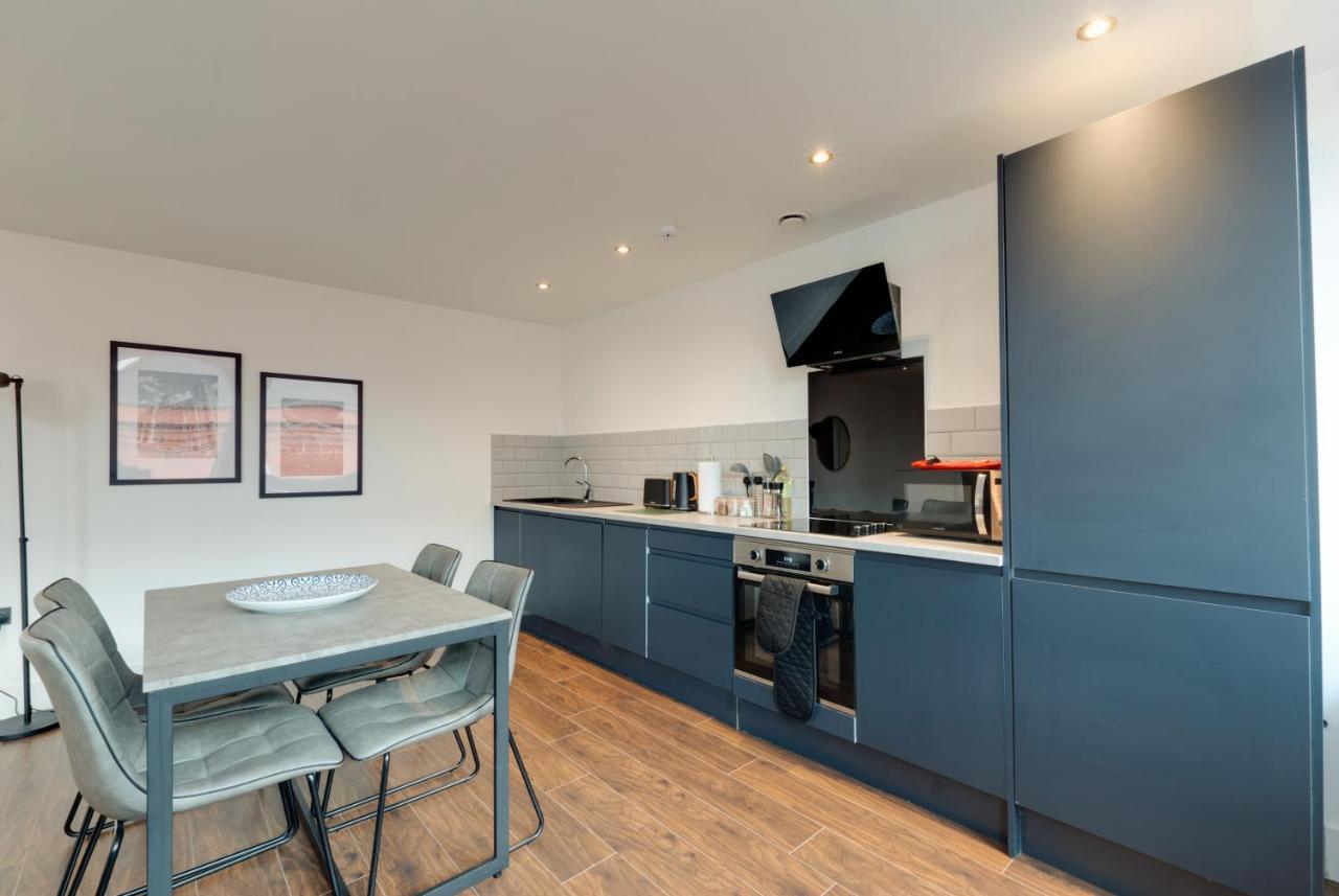 Mathew Street City Centre Apartments By Happy Days Liverpool Esterno foto